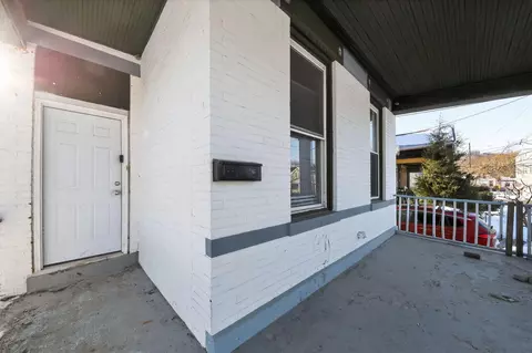 231 Shelby St, Bromley, KY 41016