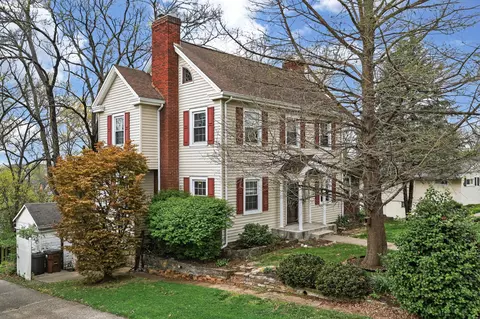 53 Deshler Ln, Fort Thomas, KY 41075