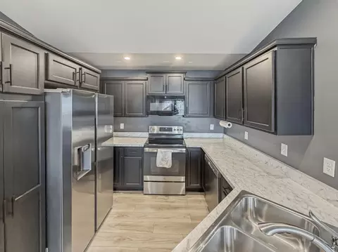 Kitchen - 2323 Piazza Rdg, Covington, KY 41017 photo 1 of 3