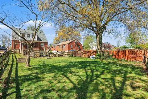 Exterior - 512 Rosemont Ave, Park Hills, KY 41011 photo 8 of 8