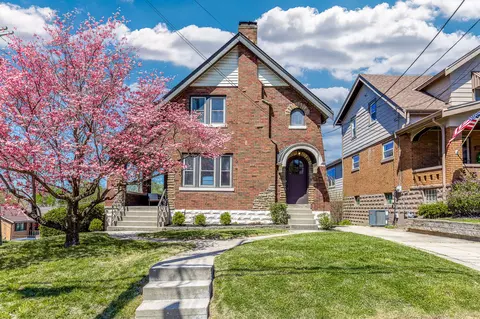 119 Bonnie Leslie Ave, Bellevue, KY 41073