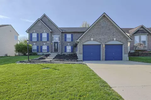 2145 Glenview Dr, Hebron, KY 41048
