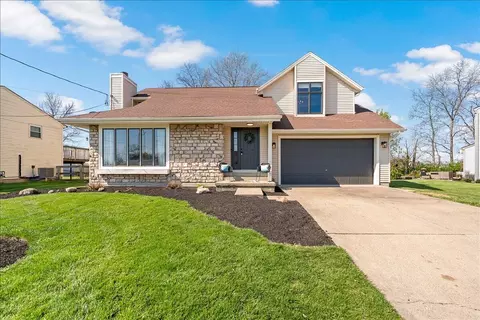 46 Meadow Wood Dr, Florence, KY 41042