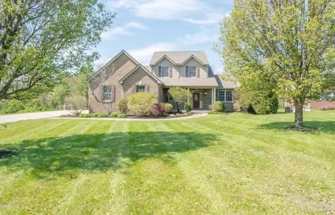 5605 Regal Ridge Dr, Burlington, KY 41005