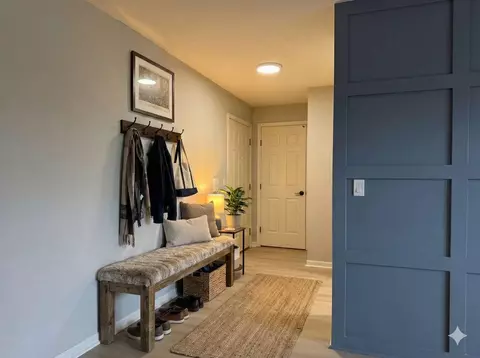 214 Langshire Ct, Florence, KY 41042