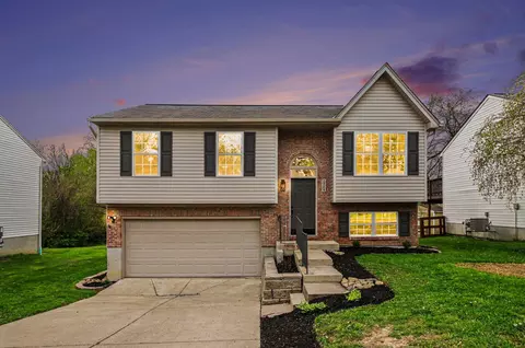 1789 Nicole Lauren Ln, Hebron, KY 41048