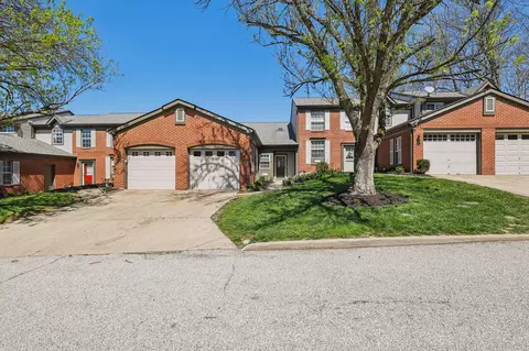 7112 Sweetwater Dr, Florence, KY 41042