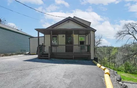 805 Eustace Ave, Fort Thomas, KY 41075