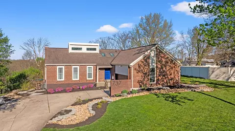 737 Heather Ct, Villa Hills, KY 41017