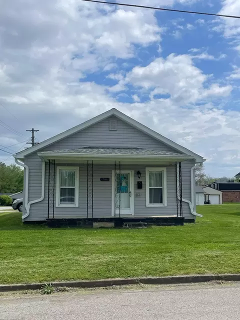 708 Earle Ave, Falmouth, KY 41040