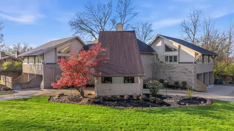 60 Winston Hill Rd, Fort Thomas, KY 41075