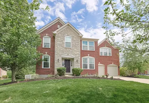 8640 Treeline Dr, Florence, KY 41042