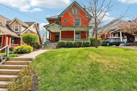 726 N Fort Thomas Ave, Fort Thomas, KY 41075