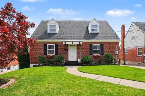 26 Pine Hill Dr, Crestview, KY 41076