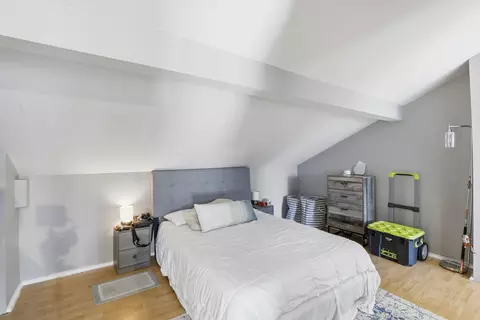 Bedroom - 1410 Scott St, Covington, KY 41011 photo 4 of 9