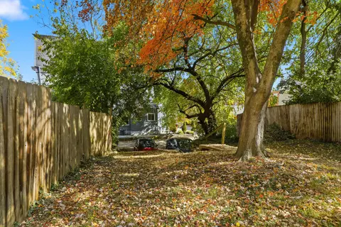 Exterior - 1410 Scott St, Covington, KY 41011 photo 8 of 9