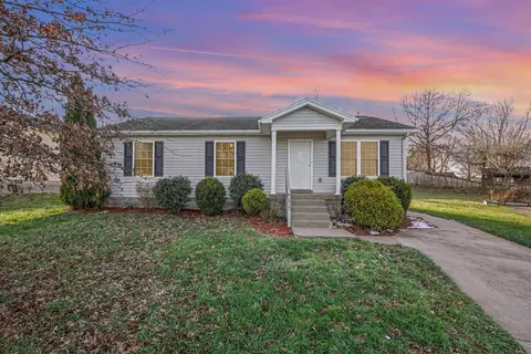 85 Lakeview Cir, Campbellsburg, KY 40011