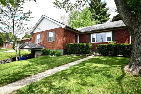 740 Rogers Rd, Villa Hills, KY 41017