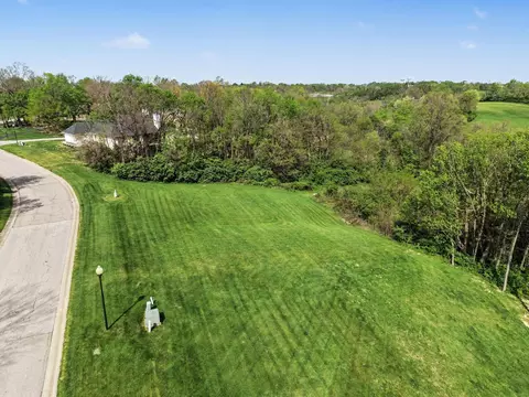 106-108 Hogans Pkwy, Dry Ridge, KY 41035