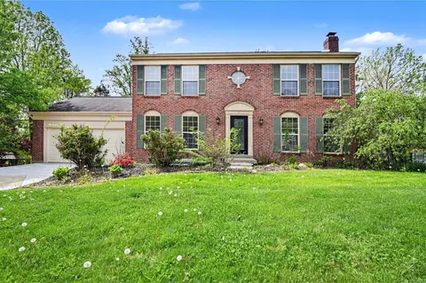 10 Shadow Wood Ct, Alexandria, KY 41001