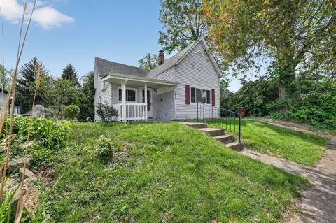 121 E 33rd St, Covington, KY 41015