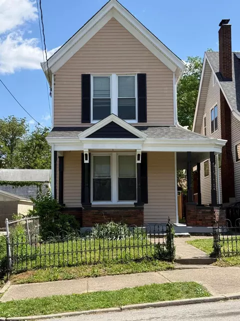 701 Ervin Ter, Dayton, KY 41074