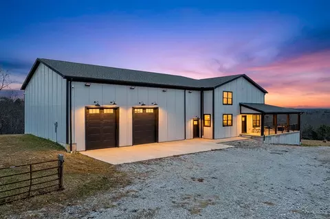 5717 Highway 22, Falmouth, KY 41040