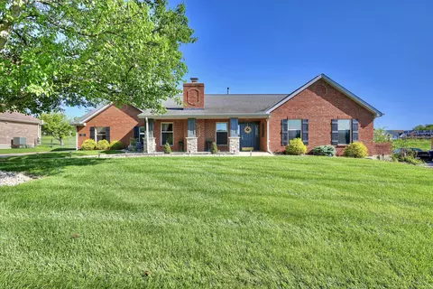1025 Lauren Dr, Villa Hills, KY 41017