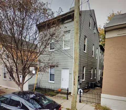 426 Watkins St, Covington, KY 41011