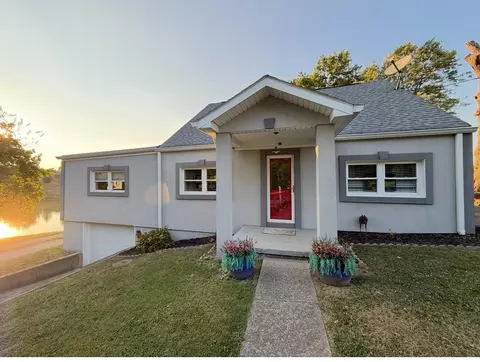 18 Gilbert Ave, Dry Ridge, KY 41035