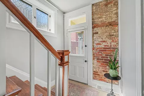 Entry Way - 727-729 Lewis St, Covington, KY 41011 photo 1 of 4