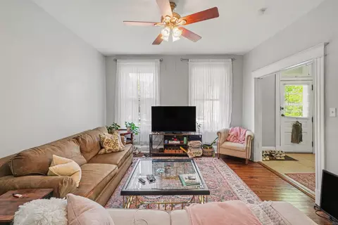 Living - 727-729 Lewis St, Covington, KY 41011 photo 2 of 2