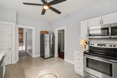 Entry Way - 727-729 Lewis St, Covington, KY 41011 photo 3 of 4