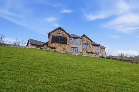 Exterior - 1 Rivers Pointe Dr, Hebron, KY 41048 photo 15 of 16