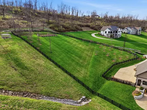 View/Area - 1 Rivers Pointe Dr, Hebron, KY 41048 photo 3 of 5