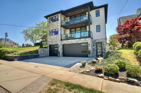 1003 Edgehill Rd, Covington, KY 41011