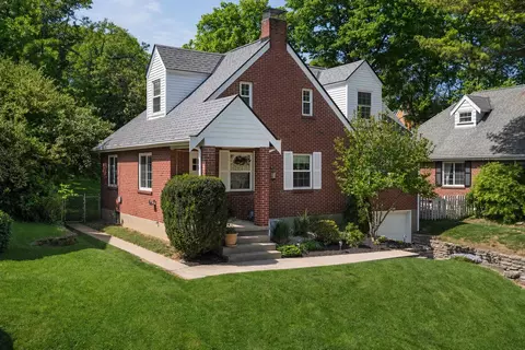 1425 Amsterdam Rd, Park Hills, KY 41011