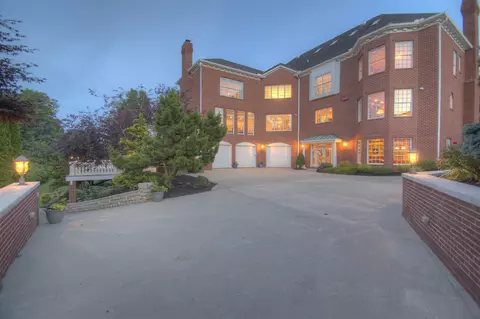 Other - 114 W Maple Ave, Fort Mitchell, KY 41011 photo 1 of 13