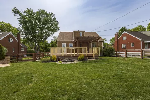 Exterior - 1592 St Anthony Cir, Fort Wright, KY 41011 photo 7 of 11
