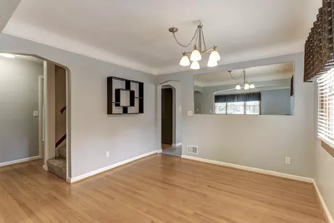 Living - 1592 St Anthony Cir, Fort Wright, KY 41011 photo 2 of 4