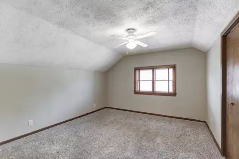 Bedroom - 1592 St Anthony Cir, Fort Wright, KY 41011 photo 4 of 5