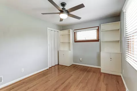 Bedroom - 1592 St Anthony Cir, Fort Wright, KY 41011 photo 3 of 5