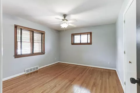 Bedroom - 1592 St Anthony Cir, Fort Wright, KY 41011 photo 1 of 5
