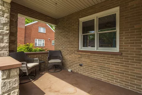 Exterior - 1592 St Anthony Cir, Fort Wright, KY 41011 photo 10 of 11