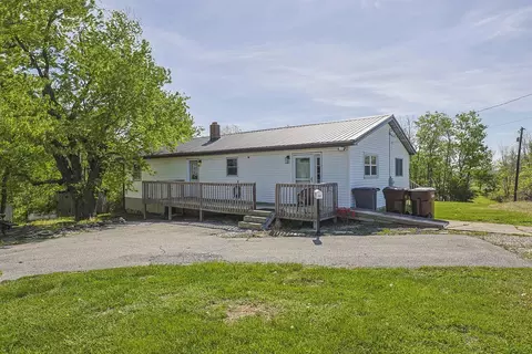 360 Day Hill Rd, Foster, KY 41043