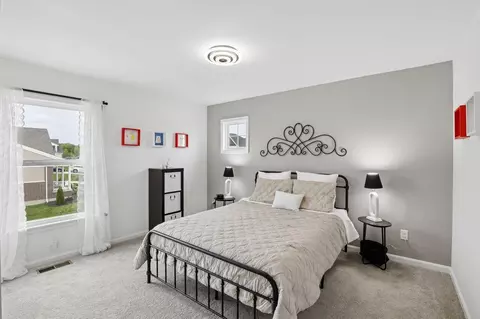 Bedroom - 3908 Circollo Dr, Covington, KY 41017 photo 4 of 7