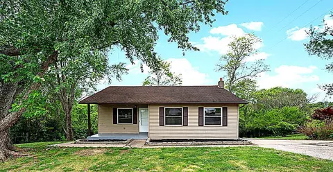 150 Mays Rd, California, KY 41007