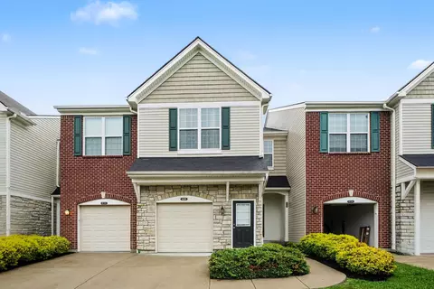 6124 Titleist Ln, Burlington, KY 41005