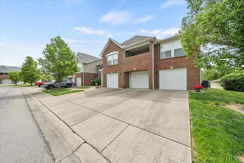 112 Parkside Dr, Florence, KY 41042