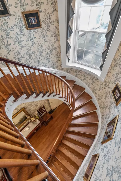Entry Way - 7812 E Bend Rd, Burlington, KY 41005 photo 8 of 8